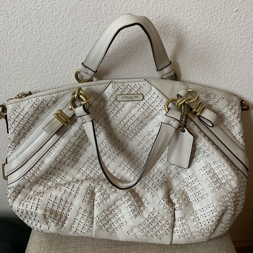 Coach bag with crossbody option
